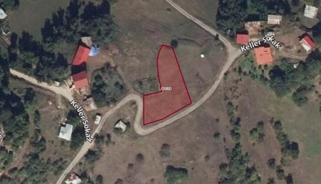 GİRESUN DERELİ GÜZELYURDU MAHALLESİNDE 1.152 M² TARLA VE  ÇAYIR BAHÇEMİZ SATILIK